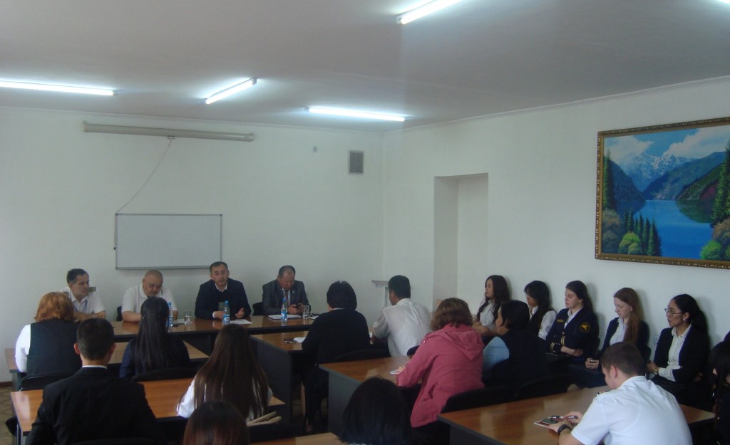 24 апреля 2018 года в Кыргызском авиационном институте состоялась конференция на тему «Коррупция. Риски, меры предупреждения» с участием уполномоченного по данному вопросу от Министерства транспорта и дорог А.М. Ибрагимова.