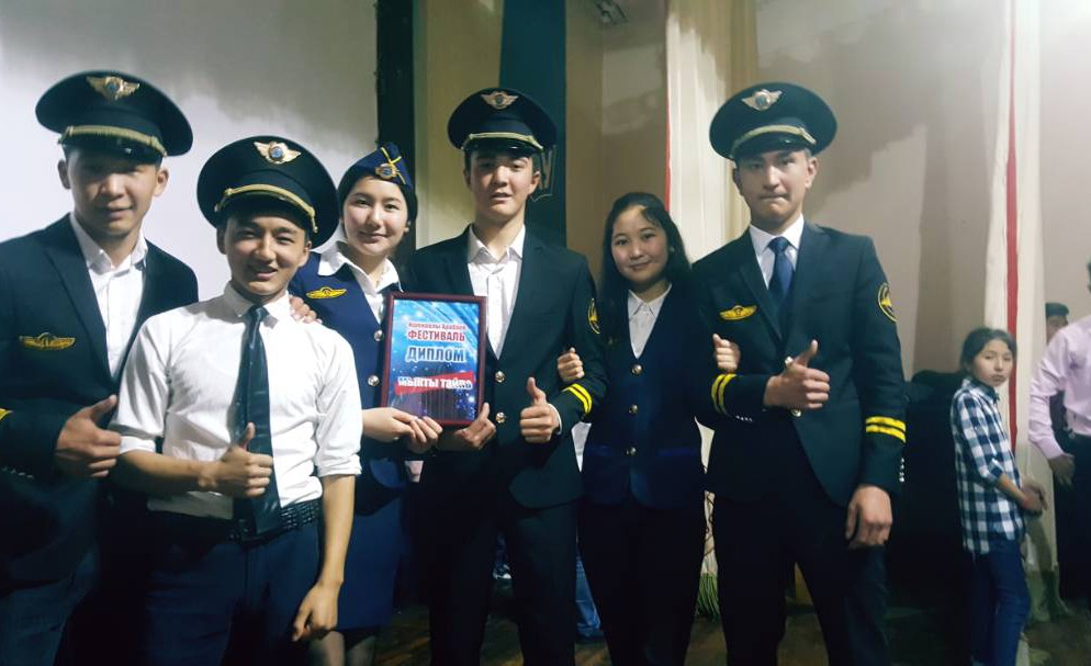 Студенты 1 Курса приняли участие в КВН КГПУ им. Арабаева и награждены дипломом за лучшую команду КВН