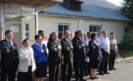 4 сентября прошла торжественная линейка просвещенная к началу учебного года