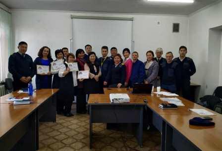 Сотрудники получили сертификаты аккредитационного агентства