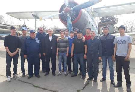 Институт получил самолёт АН-2