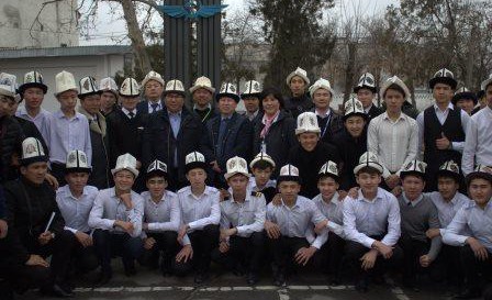 Празднование дня Ак калпака (Ак калпак күнү)