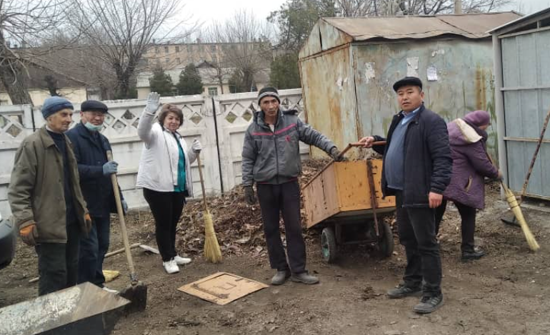 Сотрудниками были проведены субботники