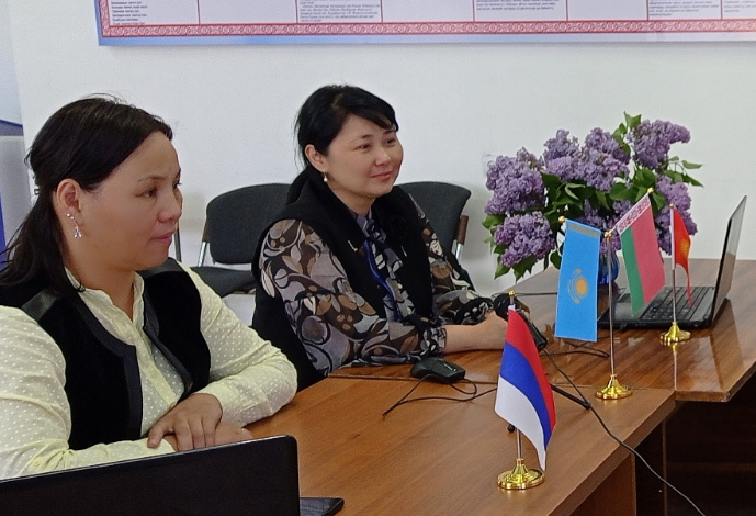 Студенты Евразии говорили об авиации по-английски