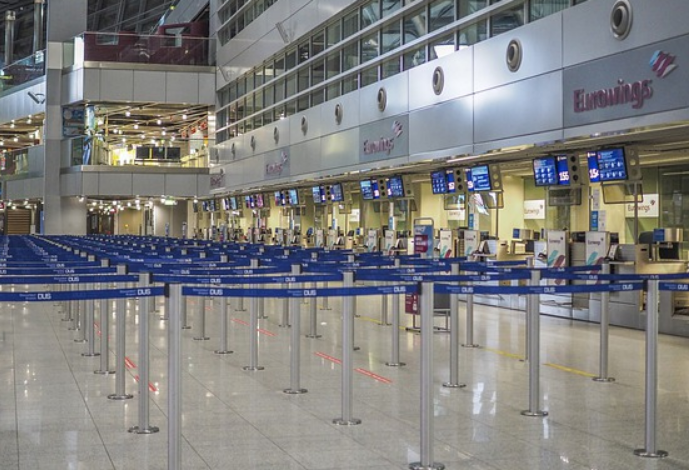 На студенческой конференции обсудили вопросы обеспечения авиационной б...