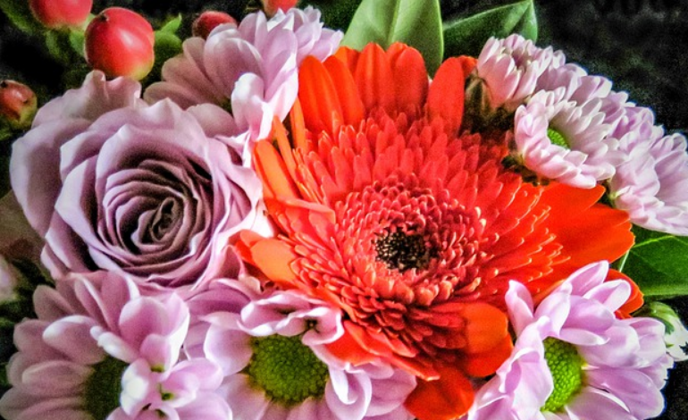 Поздравление ко Дню независимости от авиакомпании «Аэростан»