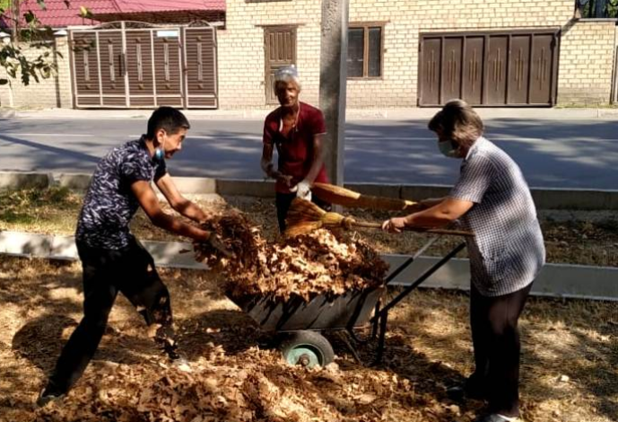 К празднику институт проводит субботники