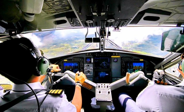 Курманов У. Э. Дорога в авиацию начинается здесь