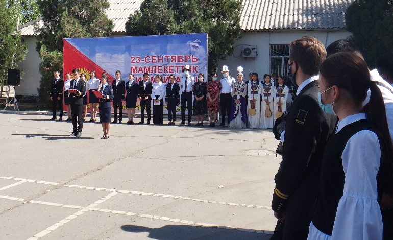 В институте проводится декада Государственного языка