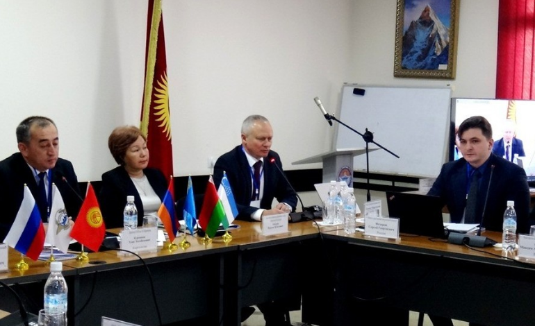 В Бишкеке обсудили регулирование гражданских беспилотников