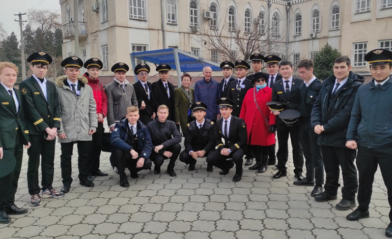 Студенты Кыргызского авиационного института в прямом эфире наблюдали за пуском ракеты