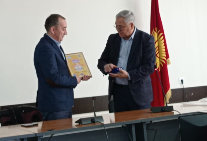 КАИ награжден почетной медалью