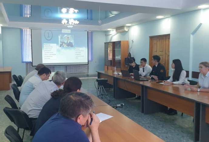 Прошла первая презентация в рамках конкурса авторских проектов среди с...