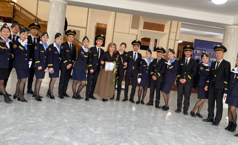 Мамлекеттик тил күнүнө карата жарыяланган айлыктын жыйынтыгы чыгарылды