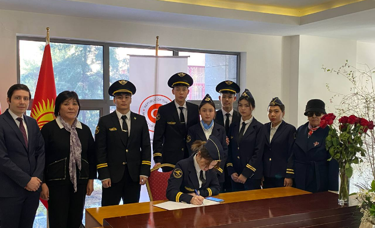 Кыргыз авиациялык институтунун жалпы жамааты Түркия элине терең кайгыруу менен көңүл айтат