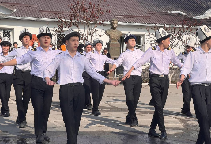 День Ак калпака – это поддержка материальных ценностей