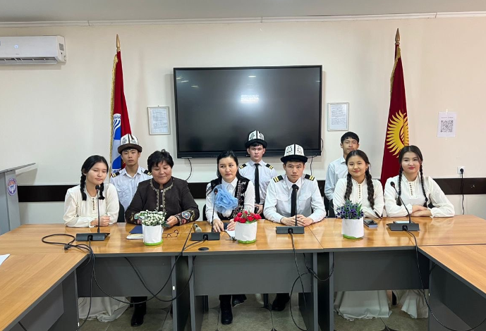 Между ВУЗами Кыргызстана и Казахстана состоялся телемост «Бишкек-Караг...