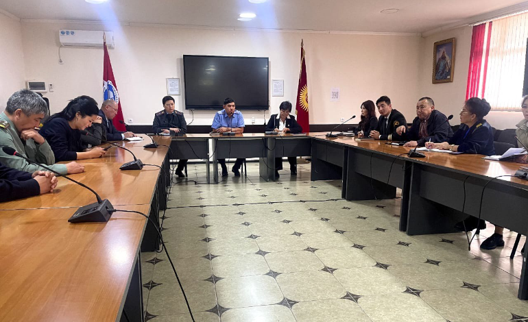 В институте состоялась встреча кураторов учебных групп с инспекторами по делам несовершеннолетних