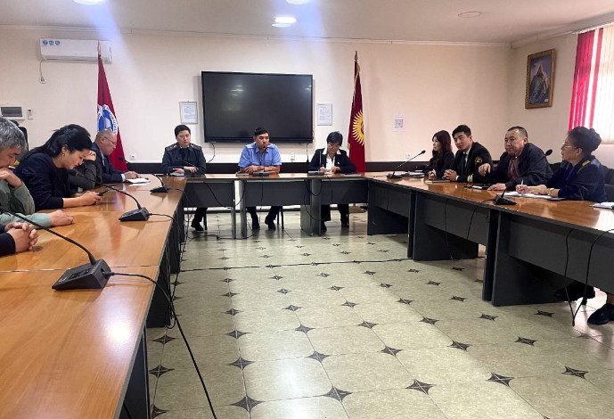 В институте состоялась встреча кураторов учебных групп с инспекторами ...